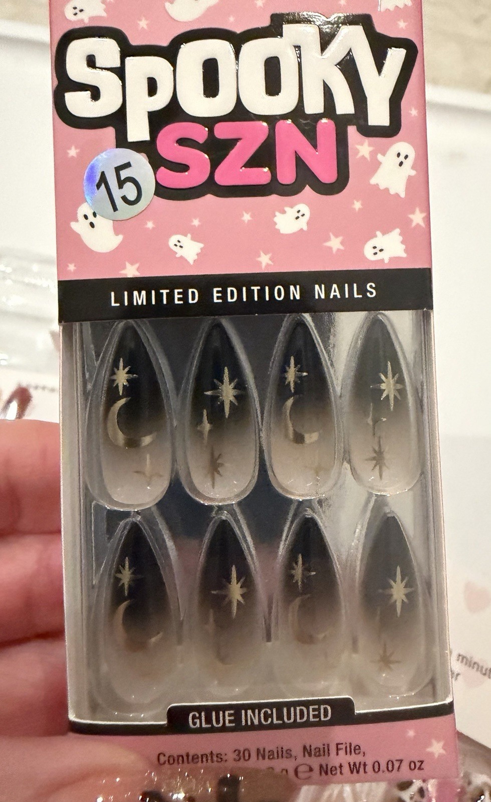 7 Pair Press On Nails. Medium and Multiple Size Sets. New In Package