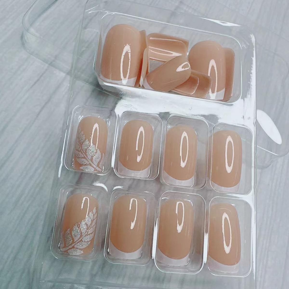 White French Tip Press on Nails Medium Square Fake Nails Press On Nails Kit w…