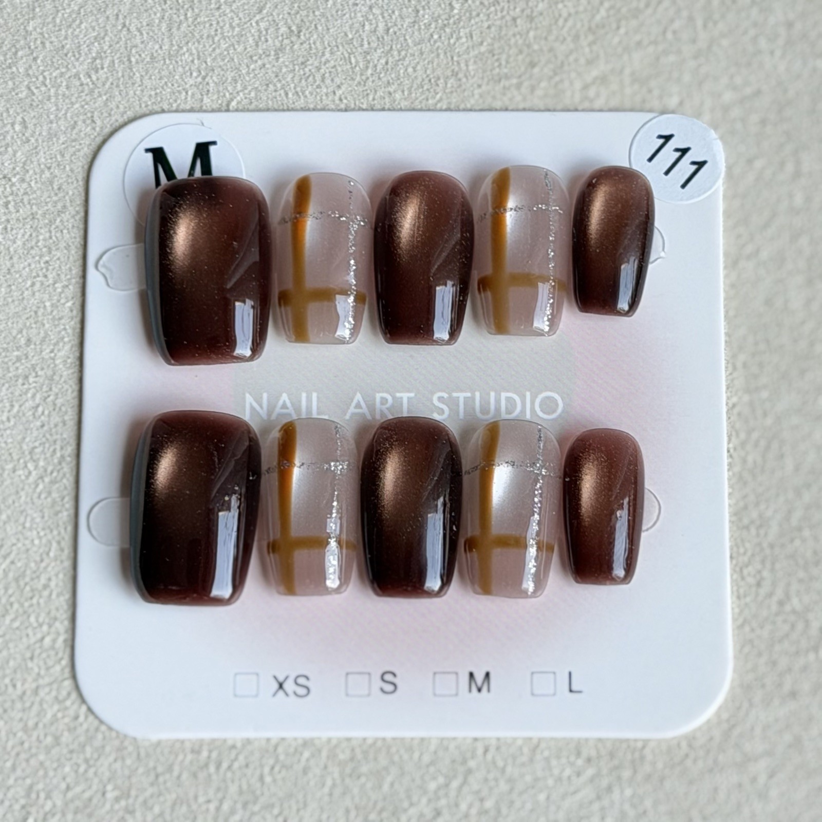 Unique Handmade Press-On Nails Size M | One of a Kind Set, Reusable 111