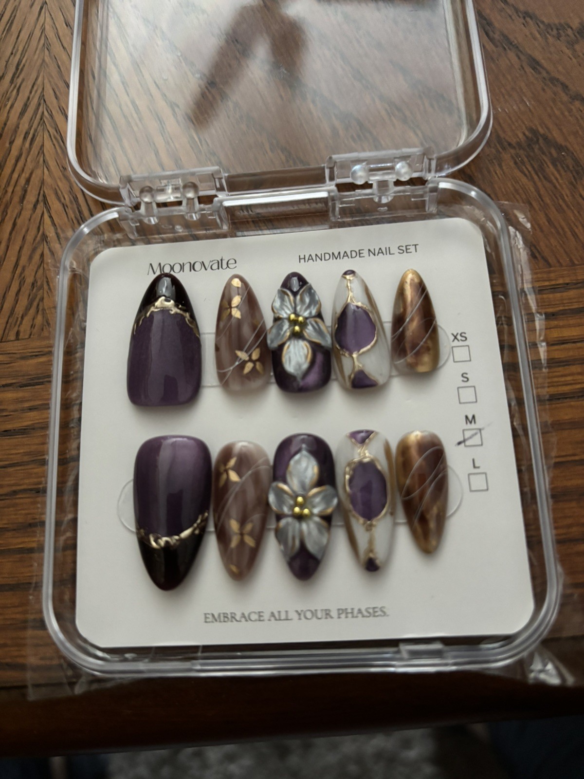 10 Piece Moonovate 3D Reusable Handmade Almond Press On Nails Medium-size