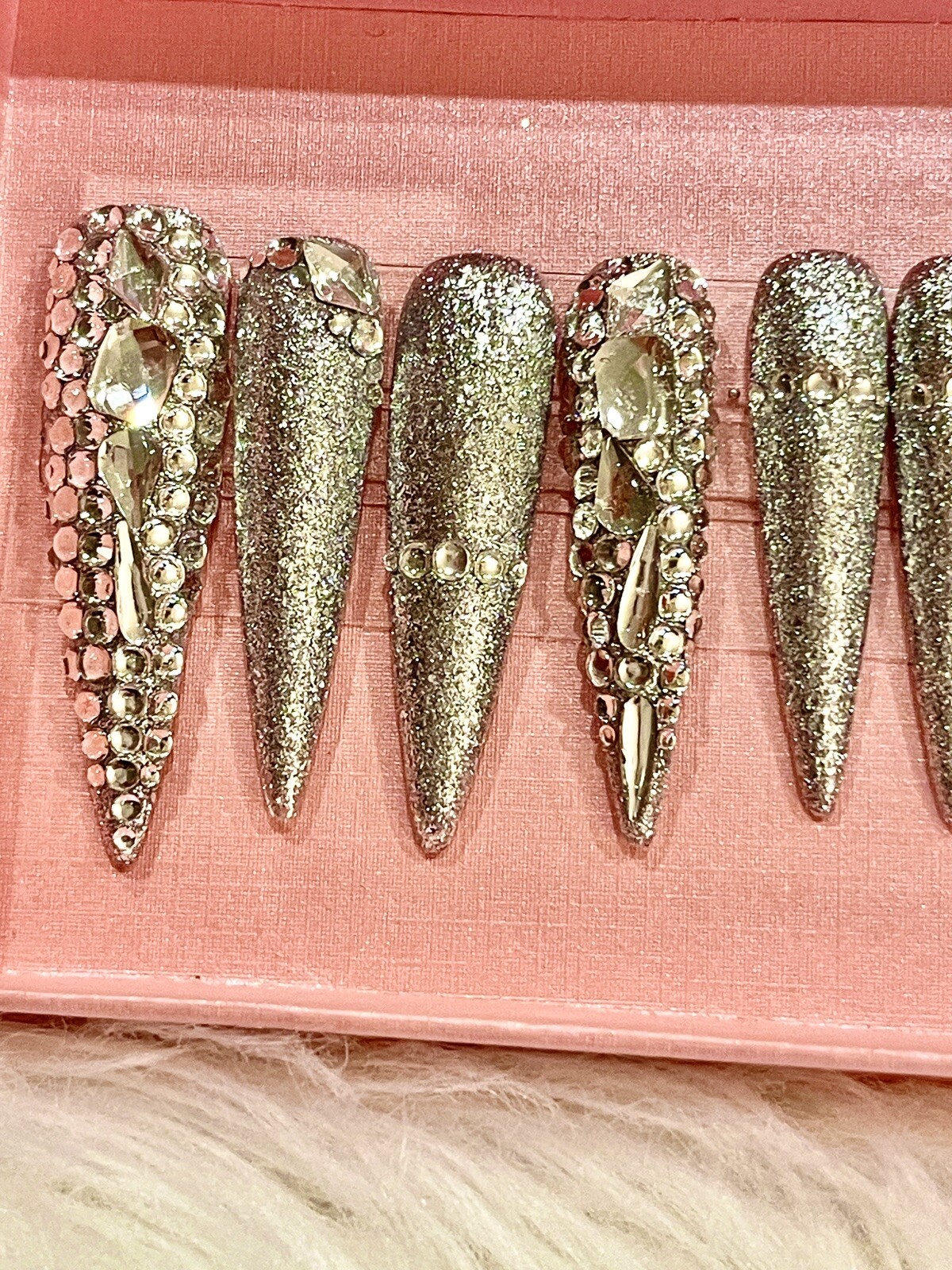 Custom press on luxury nails