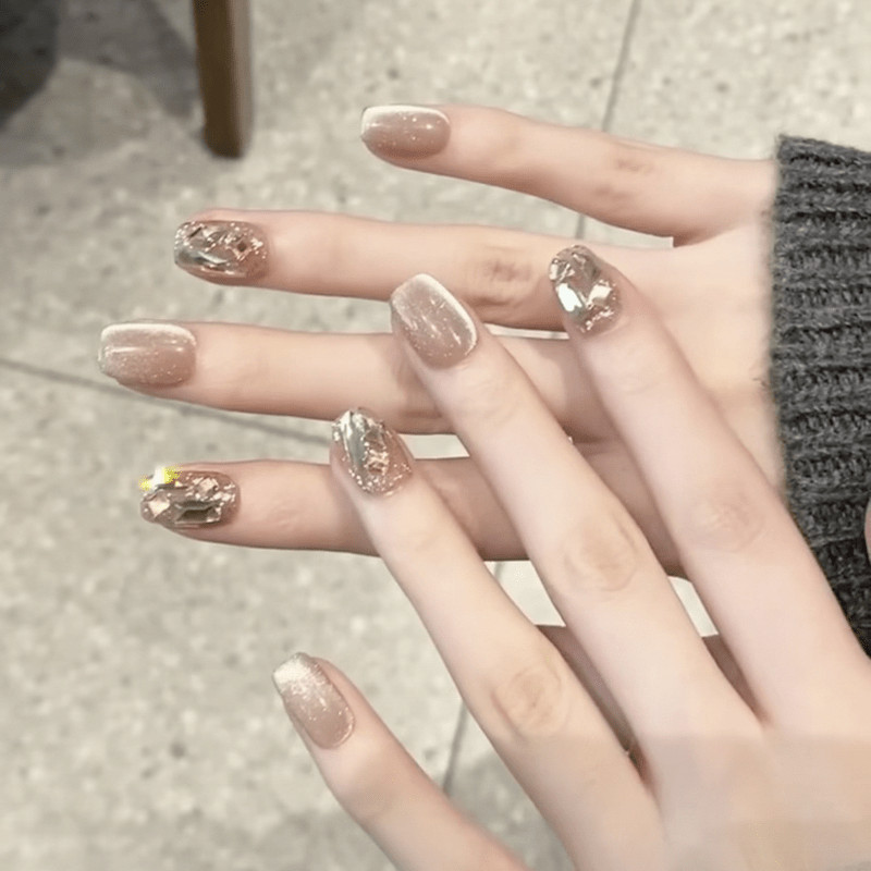 60Pcs-Medium Coffin Nude Shimmer Gold Foil Rhinestone Press on Nails Set