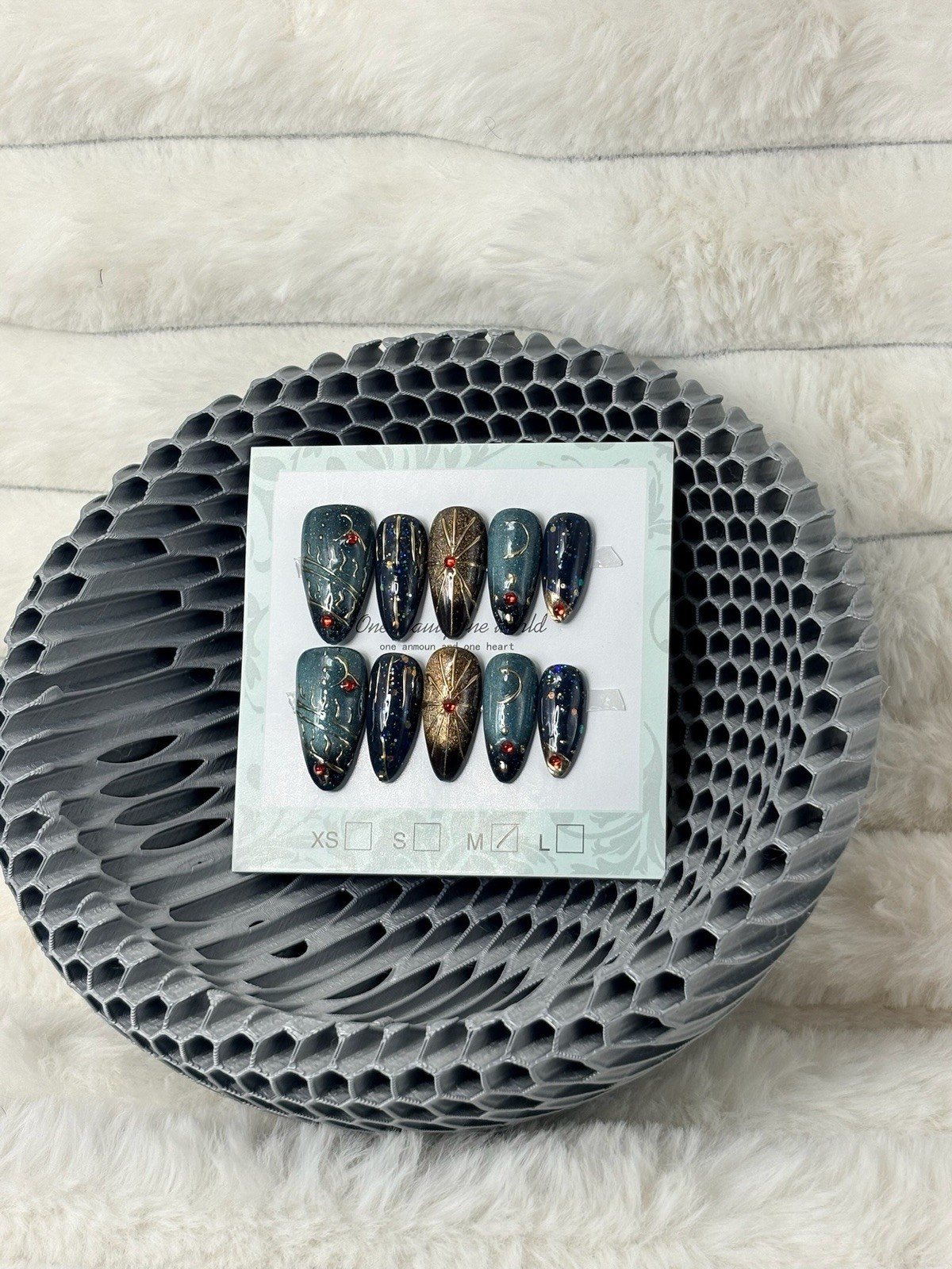 Medium Sized Medium Length Oval Press On Nails | Salon Quality |