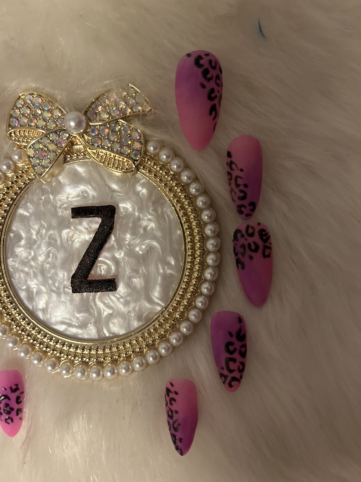 Z NAILZ! Set Of Fushia, Pink & Purple Animal Print M Almond Press On Nails