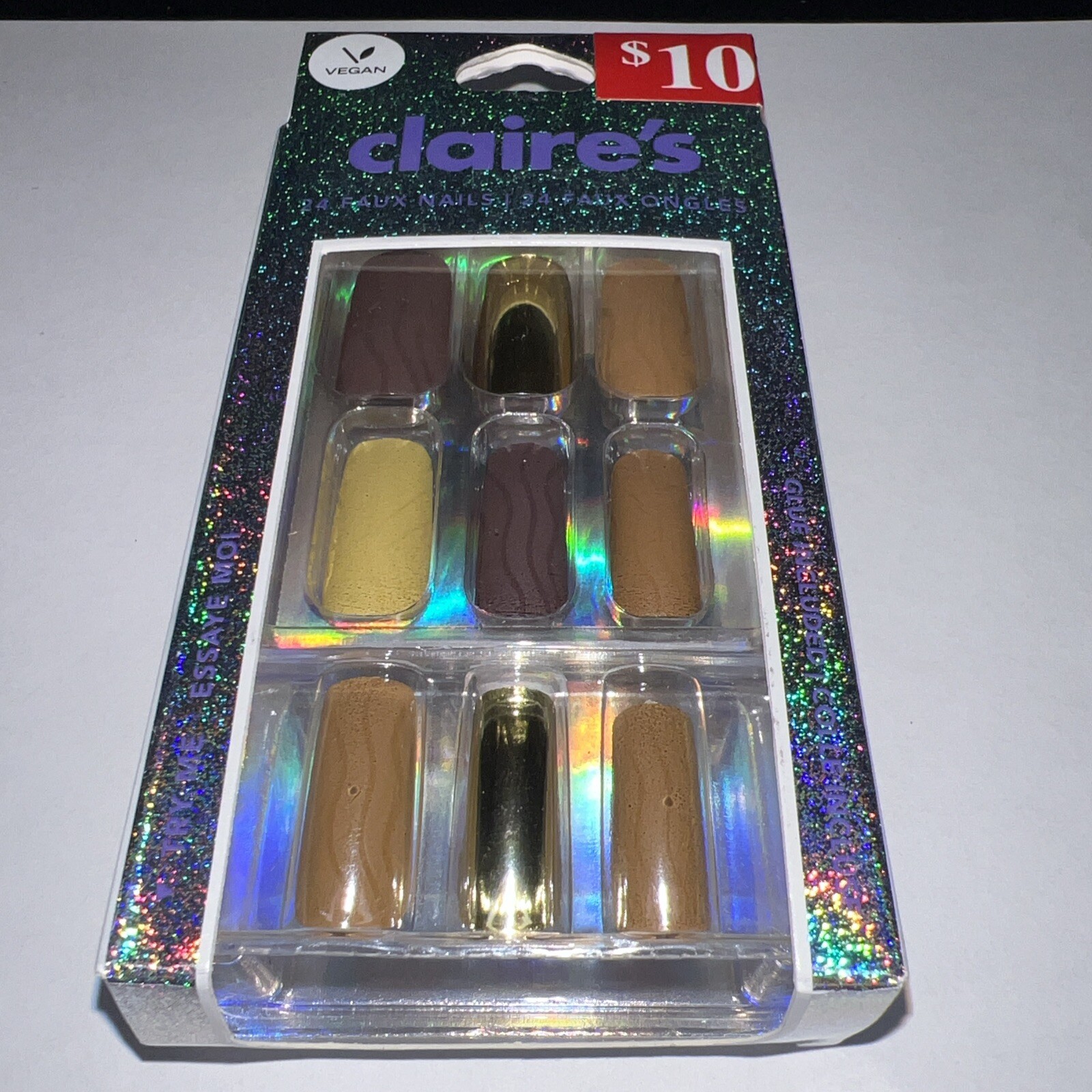 24pc Claire’s Fake False Press On Glue On Nails Vegan Gold Brown
