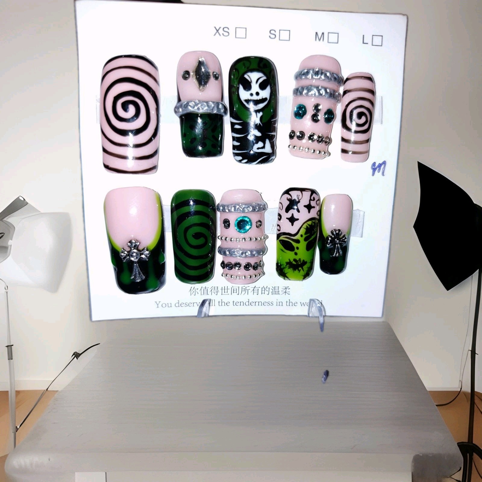 Green Pink Black Square 3D Alien Cross Swirl Shiny Press-On Nails Full Cover