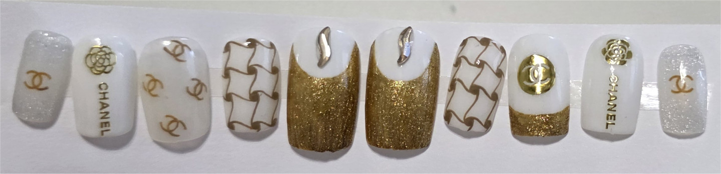 Custome 10 Pcs Luxury Gold White Press On Nails Gel Square Size Medium + Kit NIB