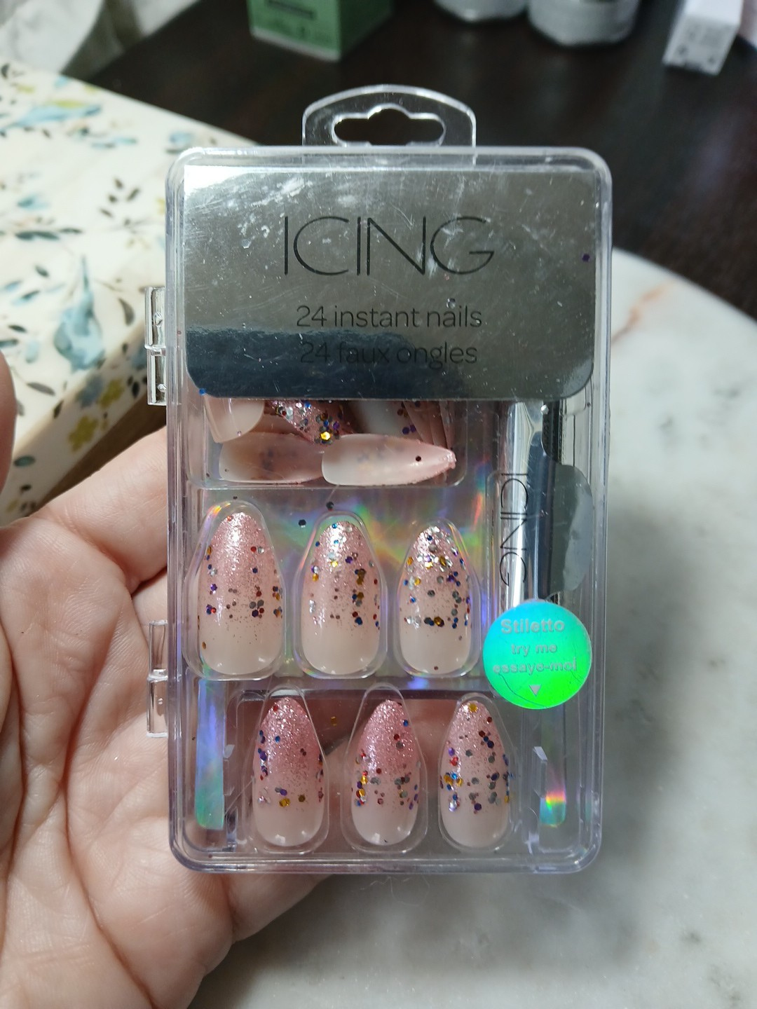 Claire’s Icing Nails Pink Glitter Ombre GLUE ON Stiletto