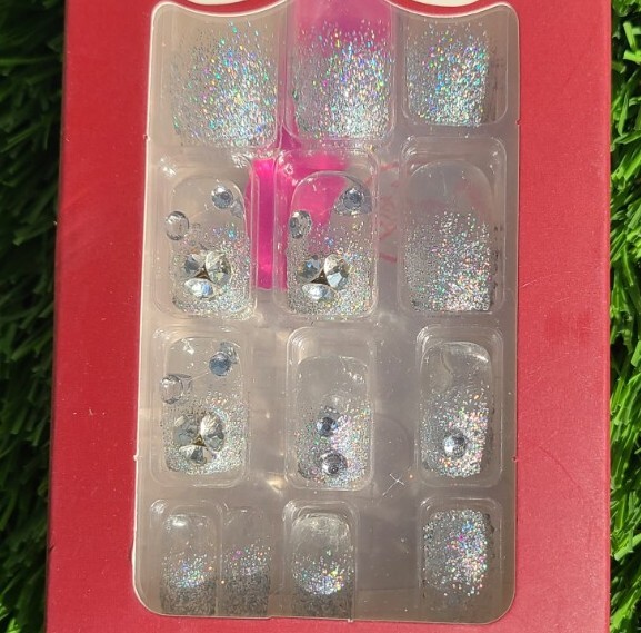 *Brand New* Luxury Rhinestone Bling Glitter Wedding Press On Fake Nails