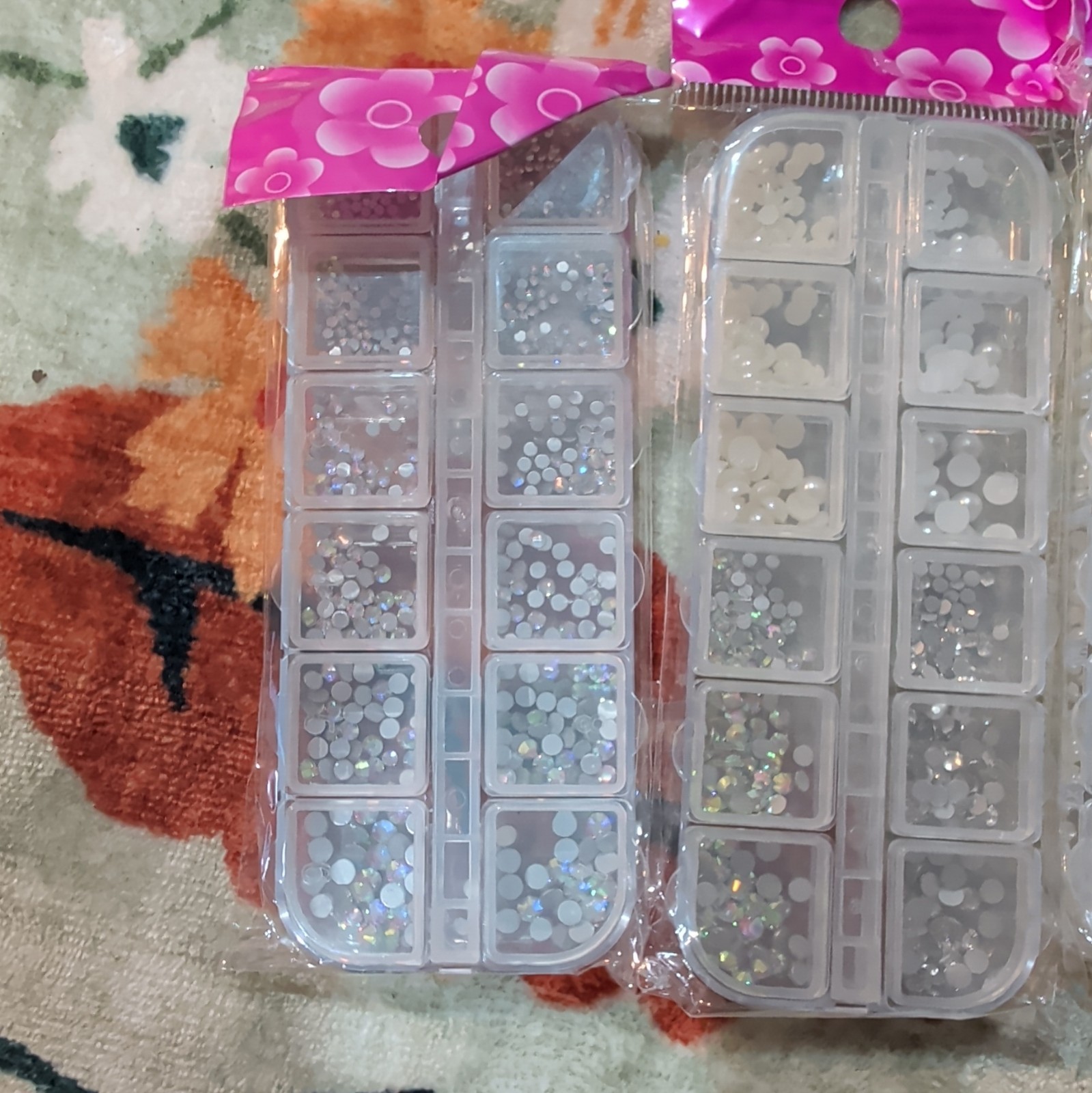 x4 Mixed Size Nail Art Rhinestones, Clear White Silver Gems w/ x3 Pickers