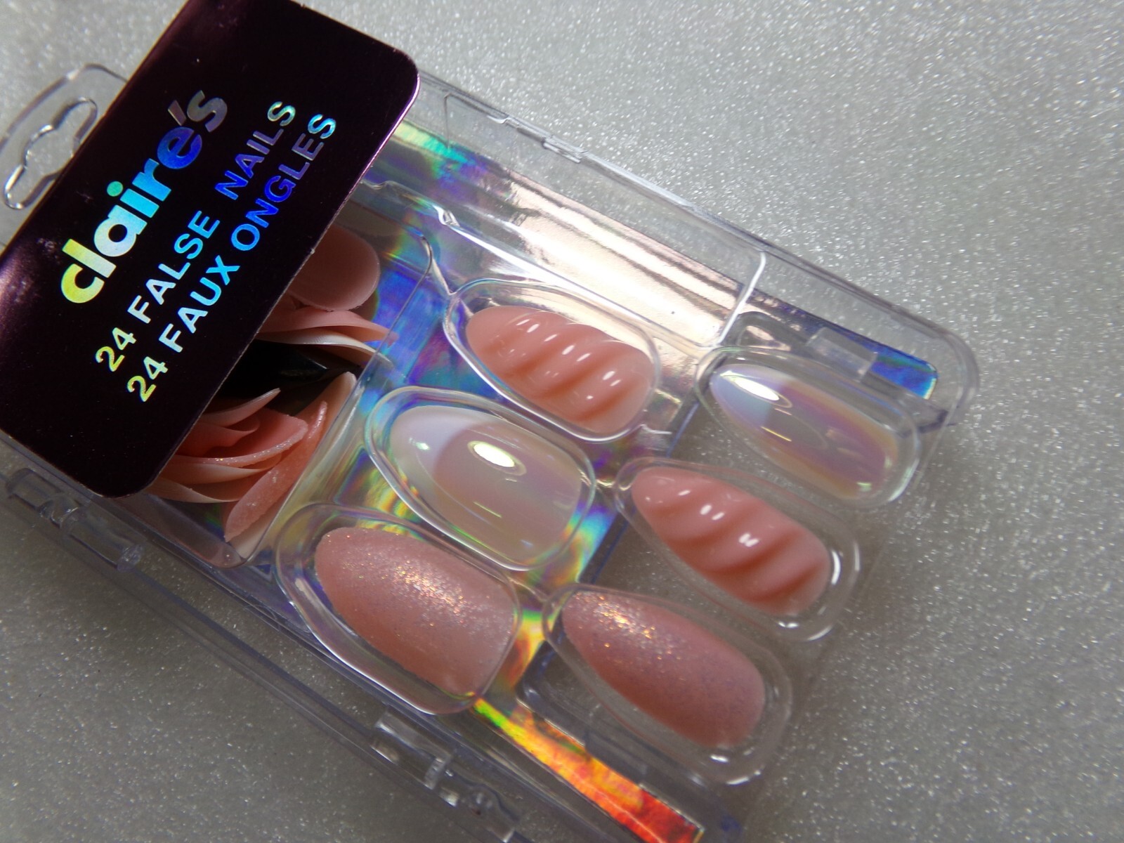 Claire’s Icing Nails Pink Unicorn Power GLUE ON Medium Stiletto