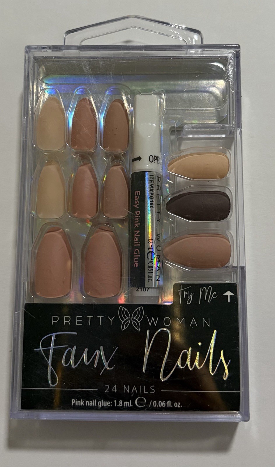 Pretty Woman Faux Nails 24 Press On Nails Pink Nude Set w/ Glue Almond Shape