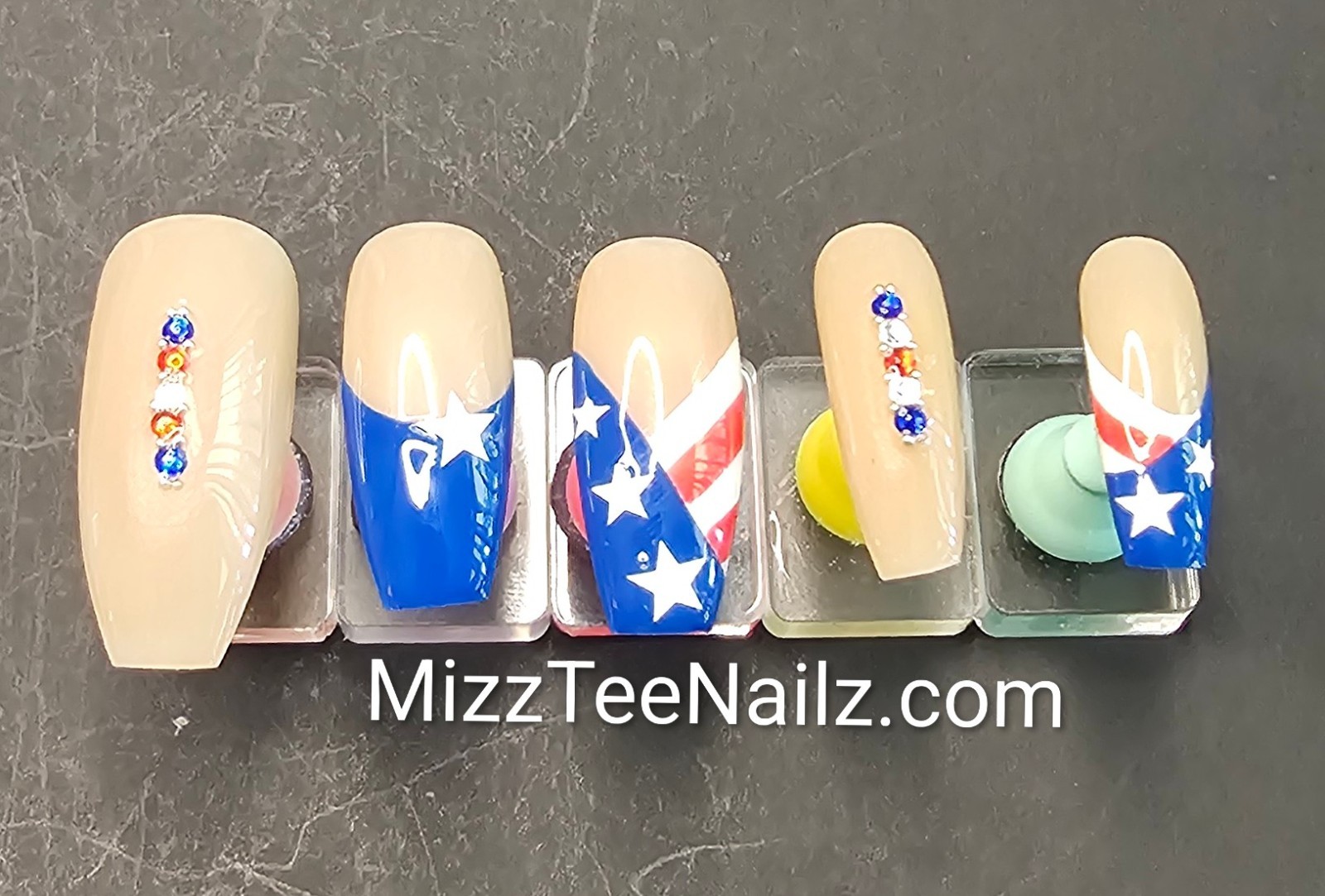 Press-On Nail Set # 109: ‘Merica