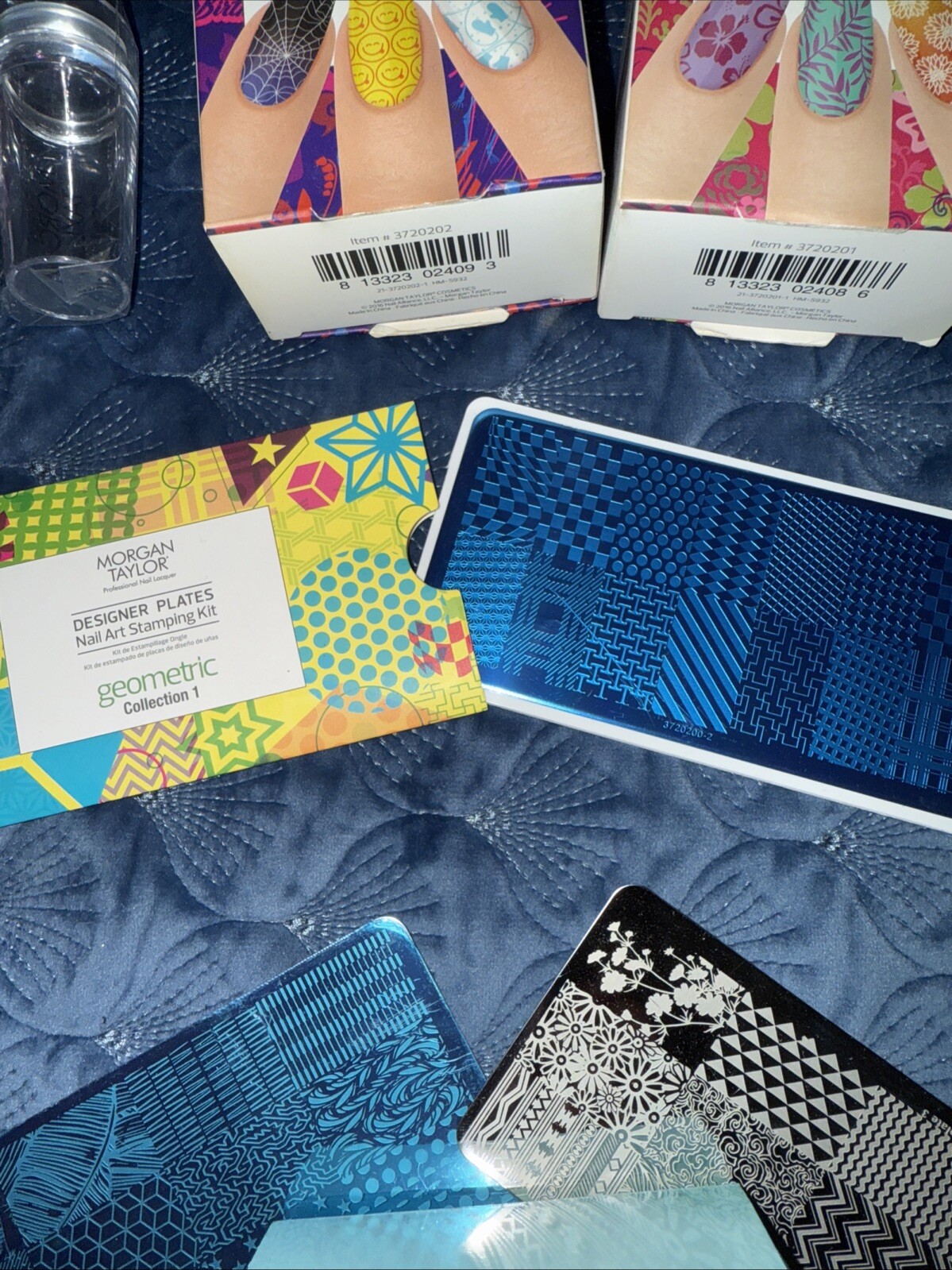 Morgan Taylor GEOMETRIC CELEBRATIONS & FLIRTY FLORALS NAIL ART STAMPING KITS