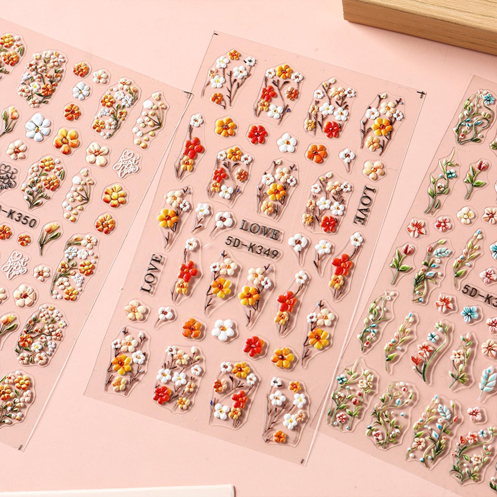 4 Sheets Elegant Spring Flower Nail Multicolour, Green, Orange, Yellow