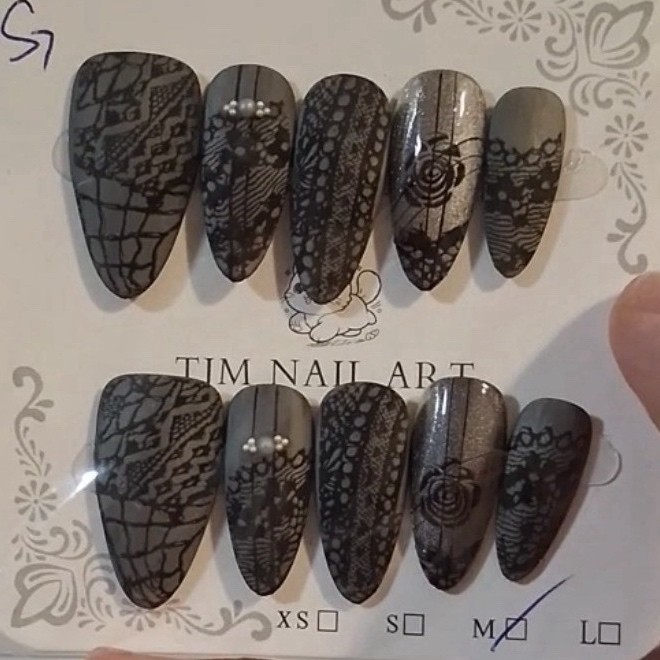TIM NAIL ART Gray/Black Lace Shiny Press-On Nails Medium Almond Pre-Designed