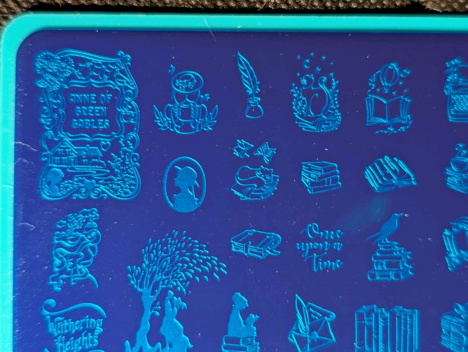 Maniology MxM 075 & 076 Literary Classics And Romances Nail Stamping Plates