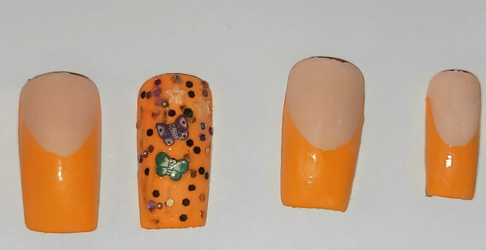 Kawaii Press On Nails|​Luxury Orange & White Swarovski |Boutique REUSABLE Medium