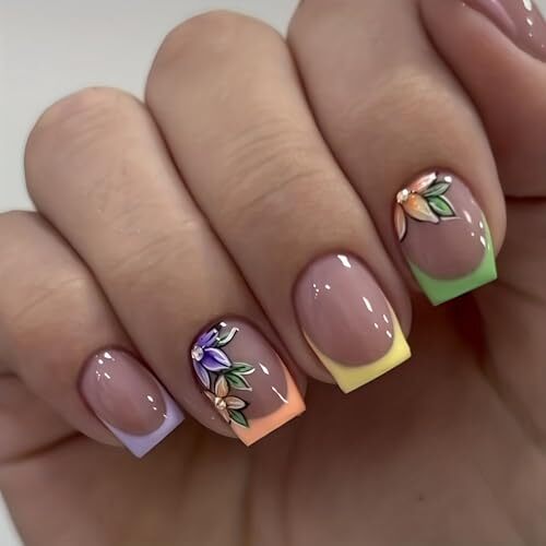 French Tip Press on Nails Short Square Fake Nails with Flower Designs s17