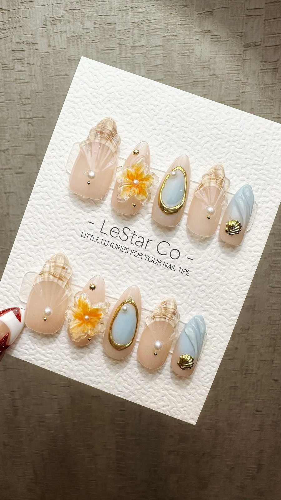 Handmade Ocean Shell 3D Flower Gold Shell Pearl Medium Almond Press on Nails