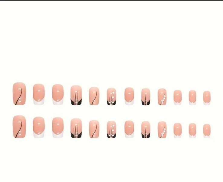 DO-IT-YOURSELF 24Pcs Glossy Press On Nails Nude Square French Tip Medium Length