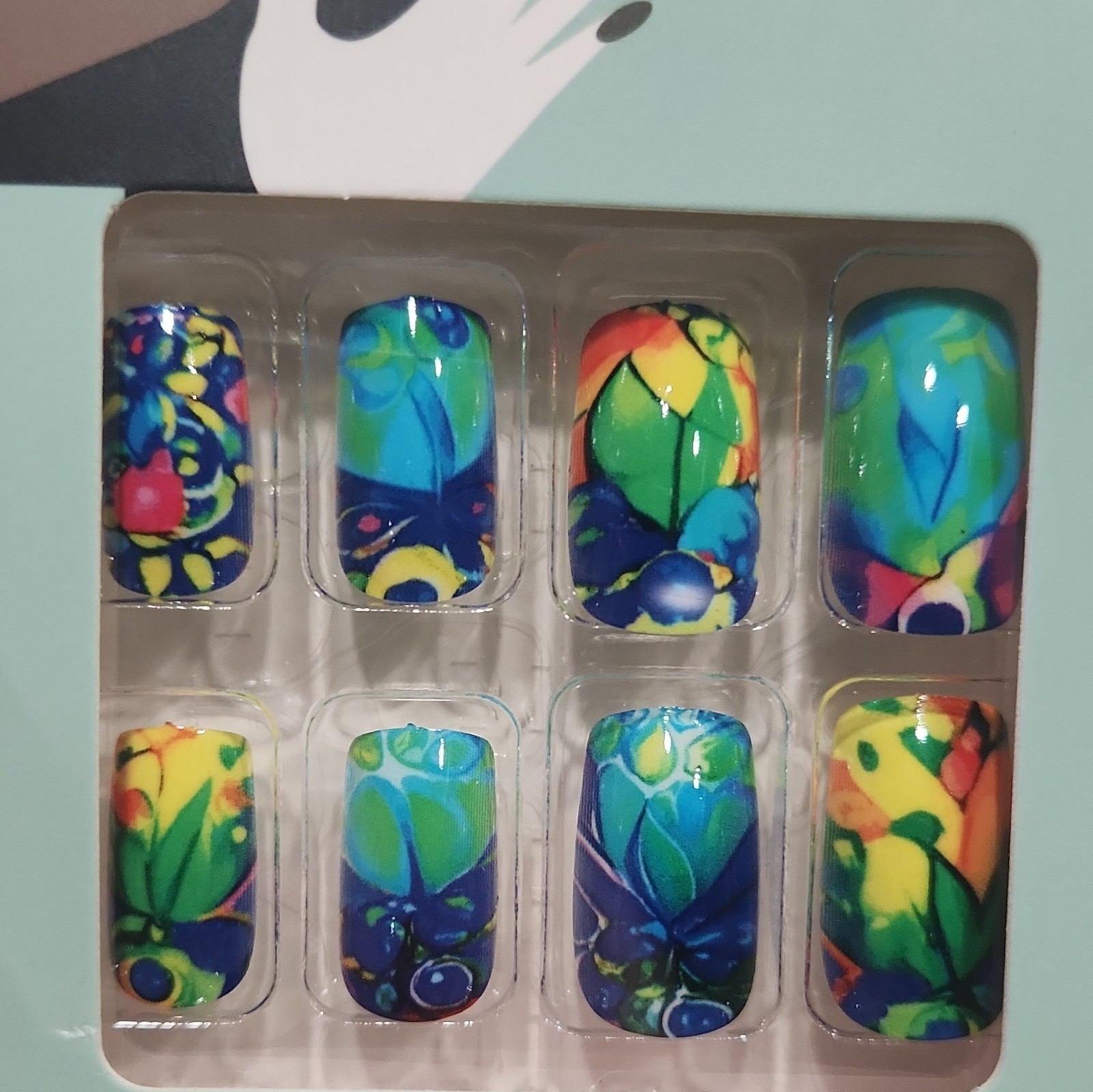 4 pk Fashion Pre-Designed Shiny Multicolor Press-On Nails Nail Art for Finger