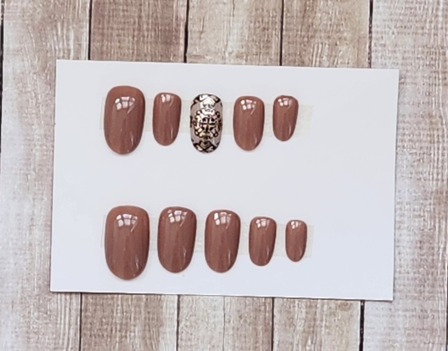 Custom Press On Handmade Gel Nails Tan Mosaic Accent Oval Short 20 Tips