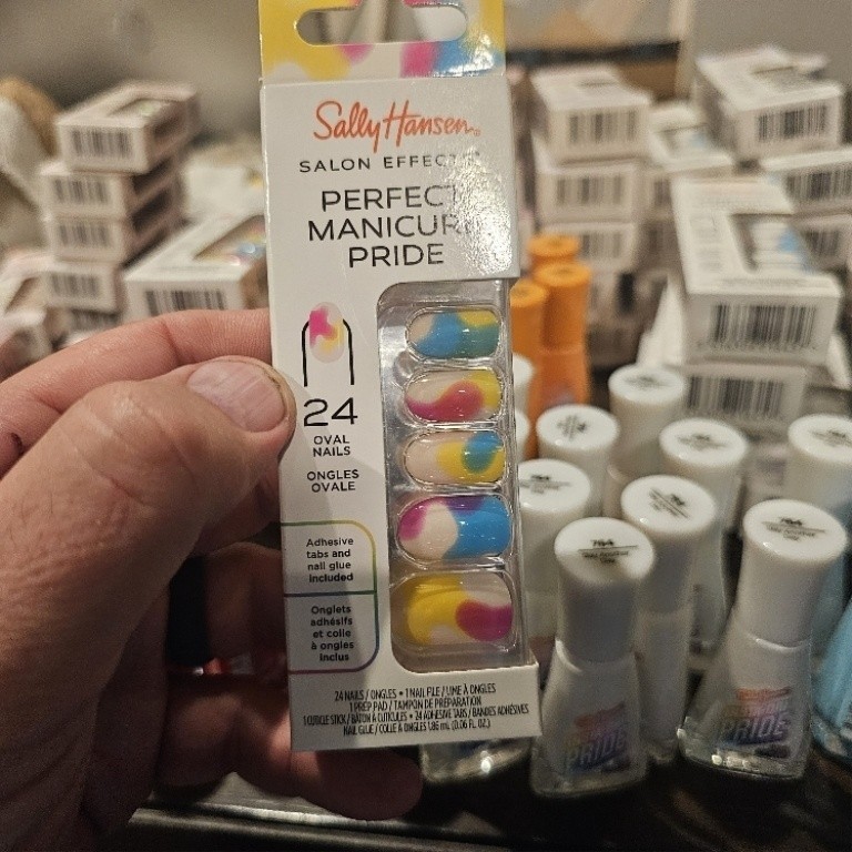 4 Pack Sally Hansen Perfect Manicure Pride Press on Nail A Thing Called Love