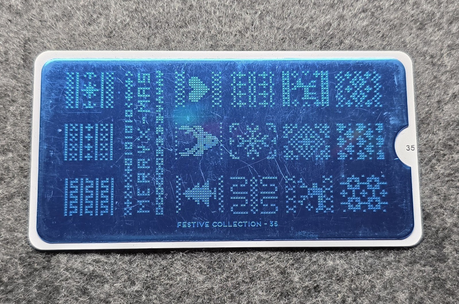 MoYou-London Festive 35 Nail Stamping Plate Ugly Sweater Knit Crochet Christmas