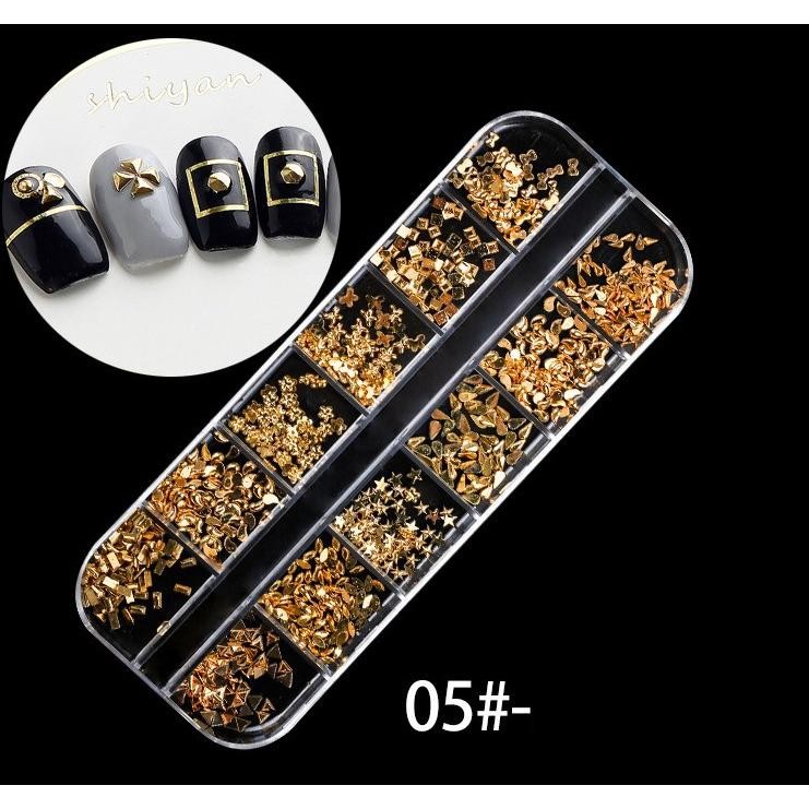 12-Grid Box Mixed Nail Charms, Iridescent Pearls Metal Chains for Acrylic Nails