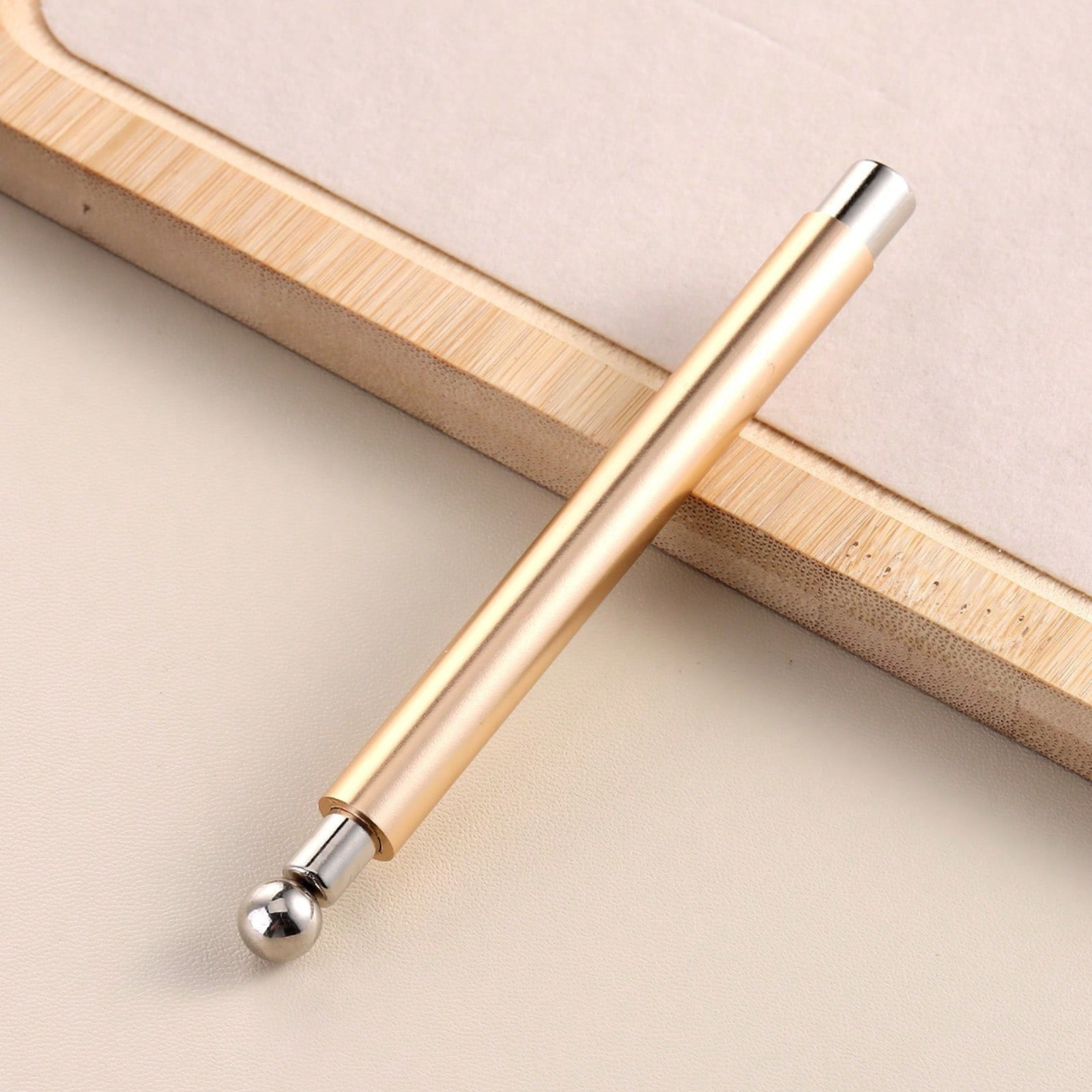 2in1 Nail Magnetic Stick Cat Eye Magnetic Nail Art Tool For Gel Nail Art Design
