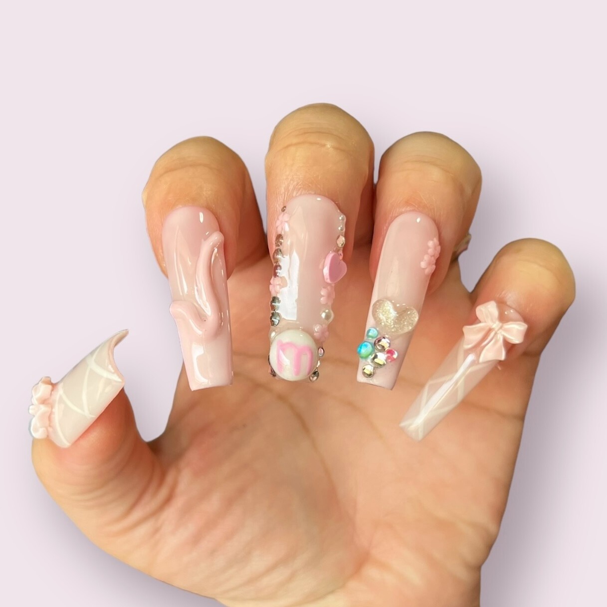 Luxurious Handmade Acrylic Press On Nails – B5 – High Quality & Reusable