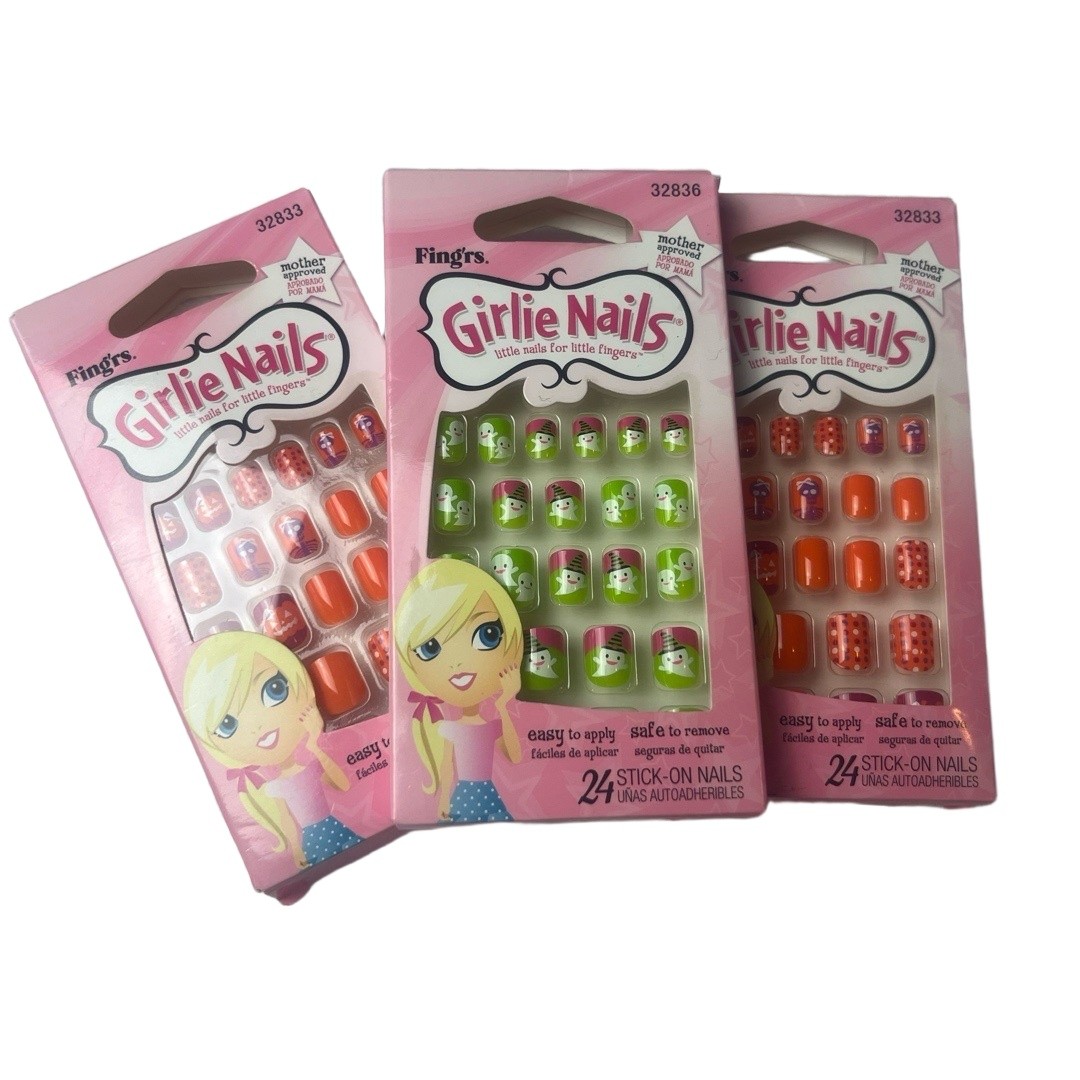 Fingrs Girlie Nails Stick-On Kids Halloween Theme Easy Apply Spooky Cute Set(3)