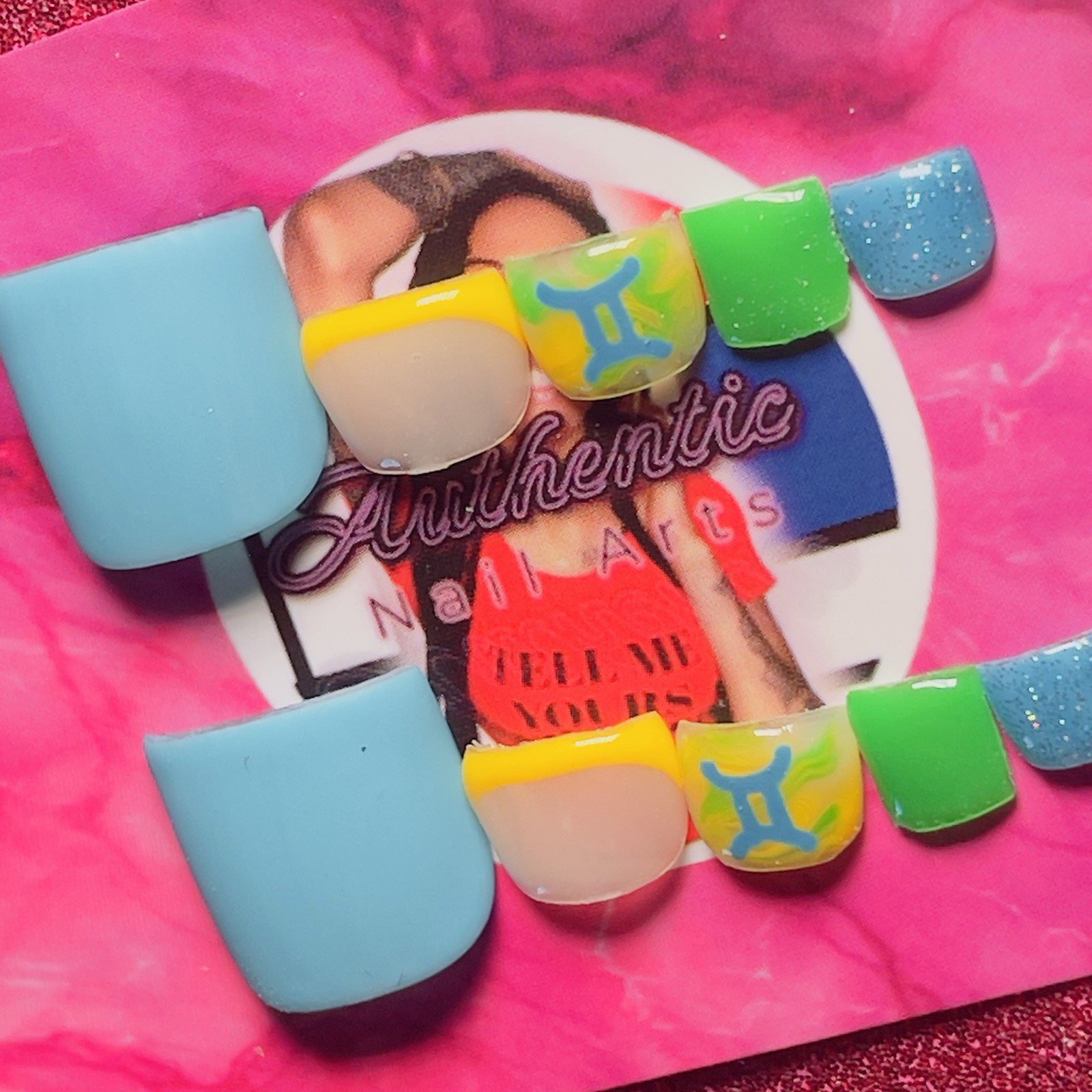Authentic Nail Arts by Dia Square Press-On Toe Nails Blue Green Glitter