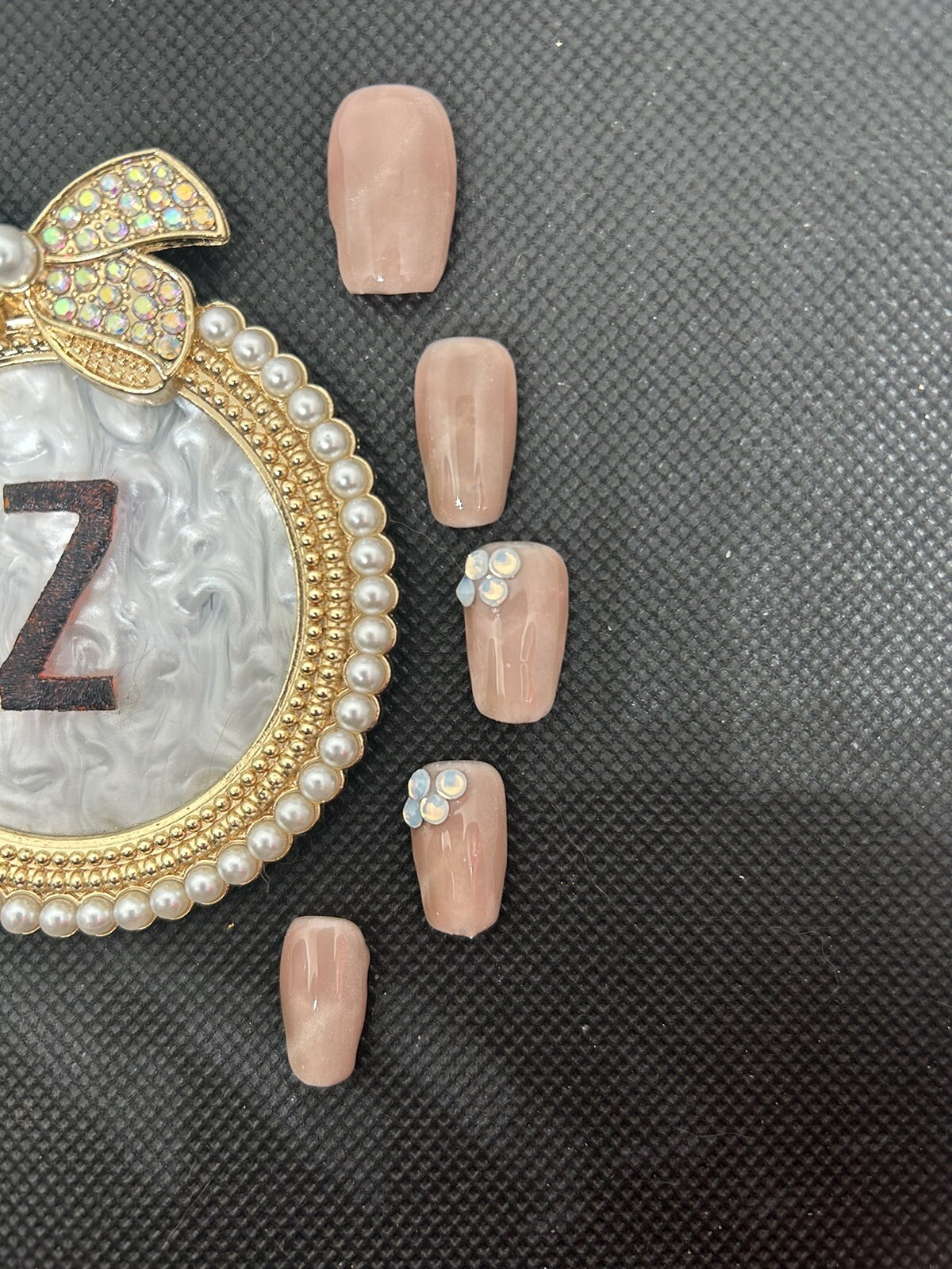 Z NAILZ! Gorgeous Handmade Silver Cat Eye On Milky Beige W/Stones Press On Nails