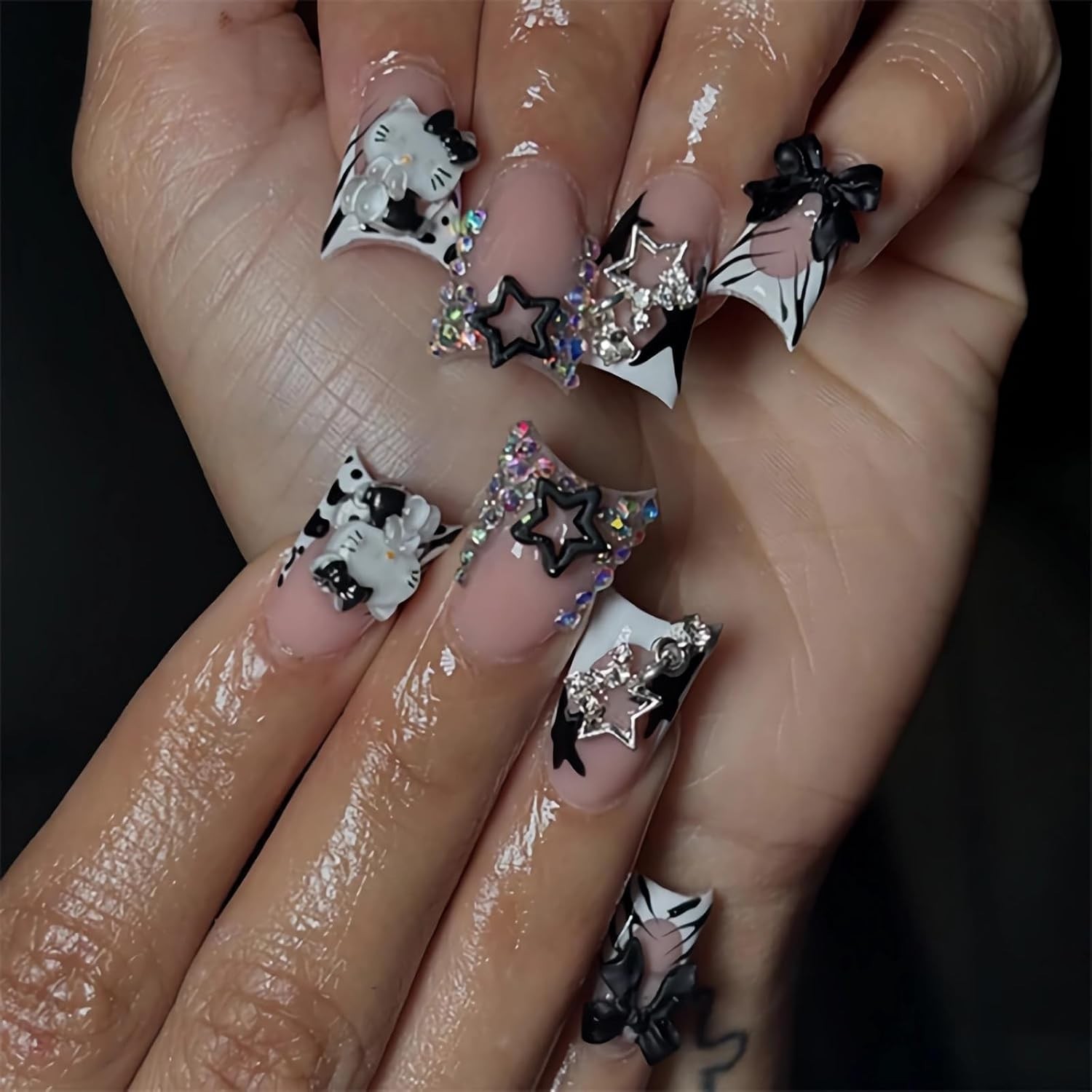 French Tip Press on Nails Short Square Fake Nails with Bow Charms Designs Bla…