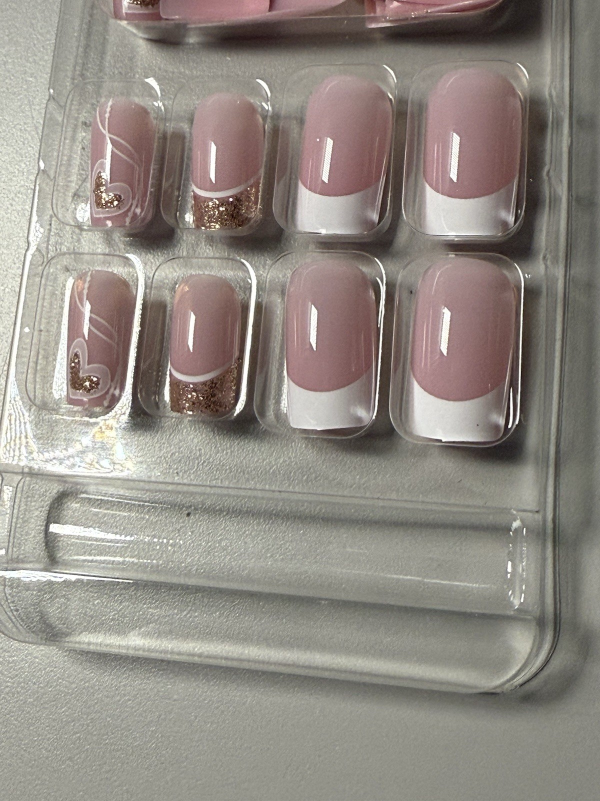 SET OF 2 Pink Glitter Ombre & French Heart Design
