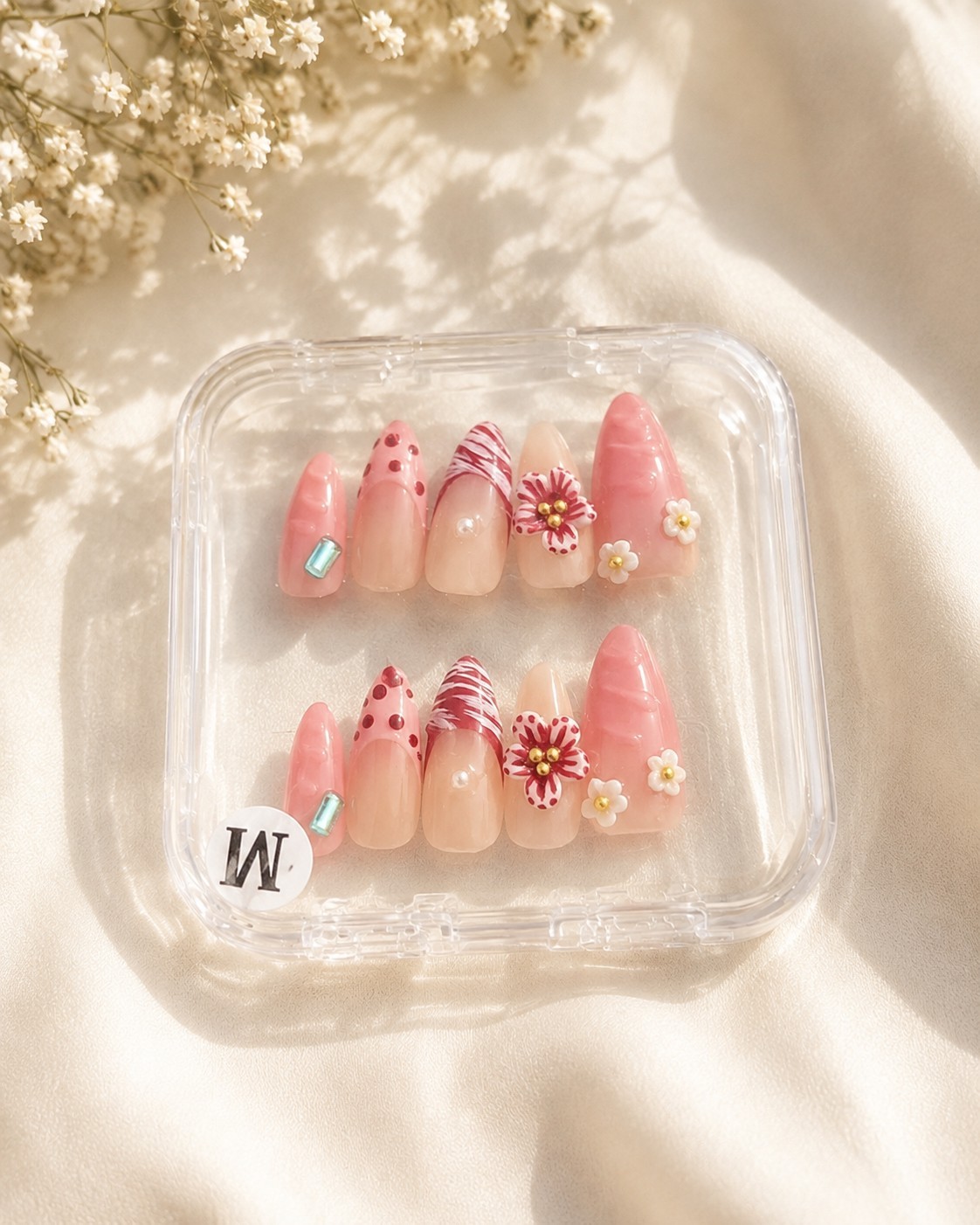 Luxury Handcrafted Press-on Nails Medium Set. 10 Nails. New In Box