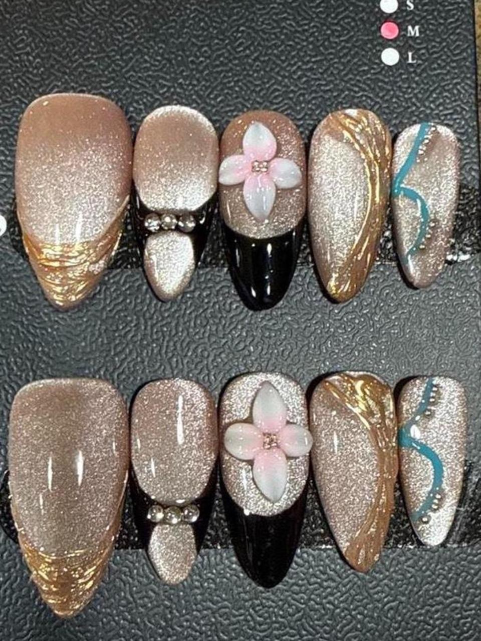 Handmade Full Acrylic Press On Nails Cat Eye Gold Black 3D Flower Medium Almond