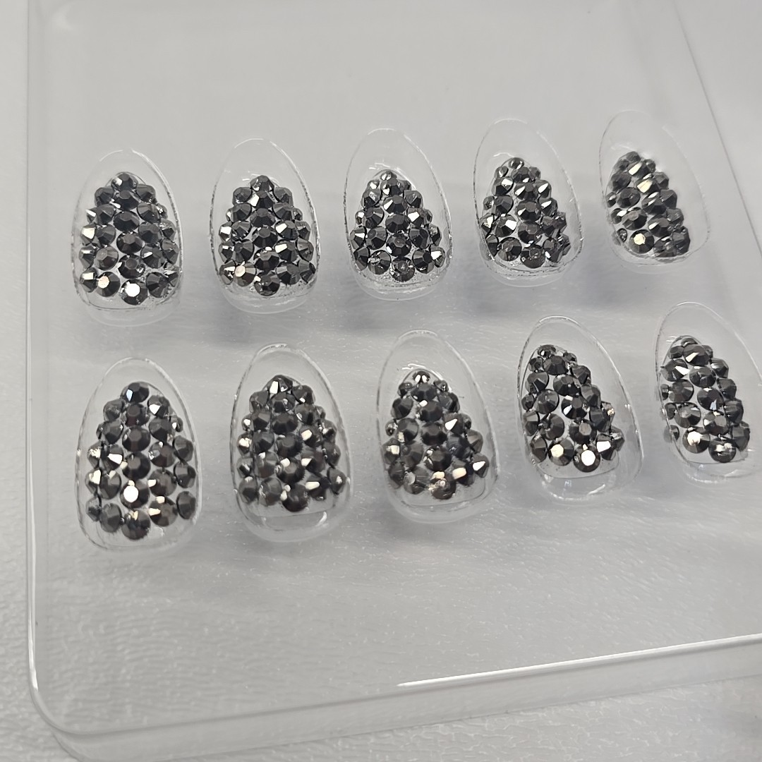 Press On Nail Kit Glam Rhinestone Metallic Silver Gray Glamour Nails Reusable