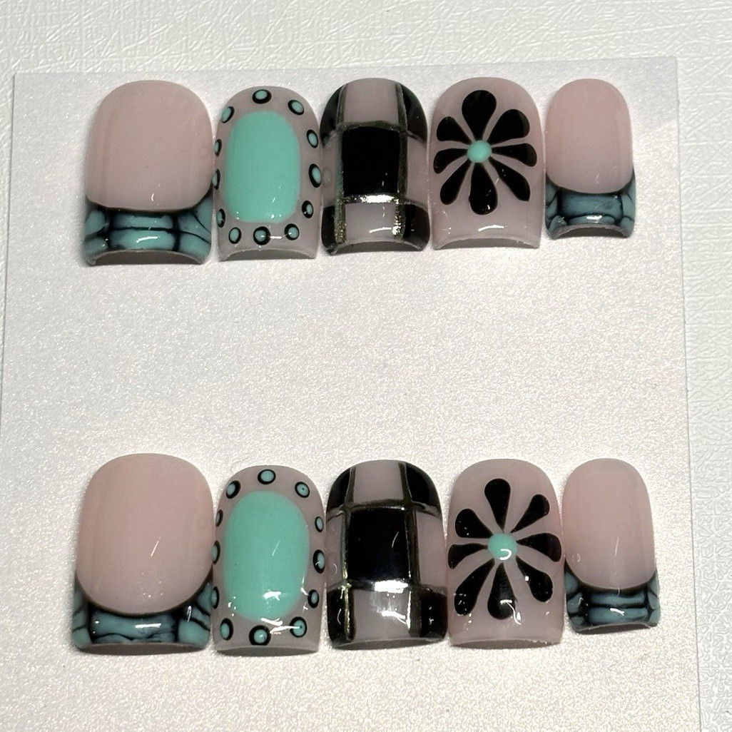 Press-On Nails Pink Mint Black Silver Patterned Flower Full Cover Square Set