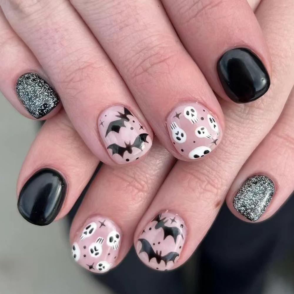 Halloween Press on Nails Short Square Fake Nails Bat Skull with Design Full C…