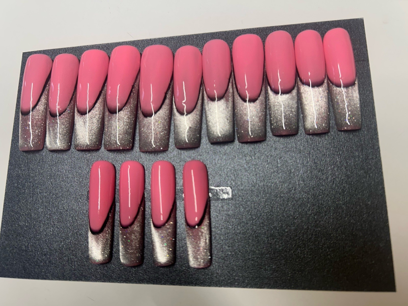press on nails. Read Description