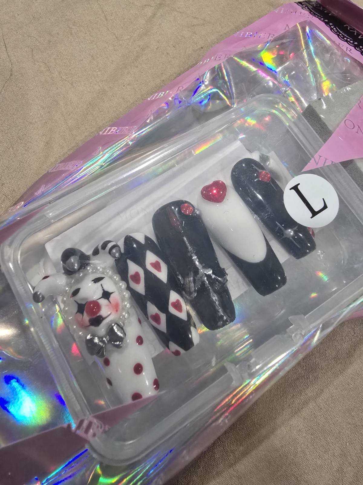 Size Large 10 pc. Harlequin Haunt 3D Press on nails red black white