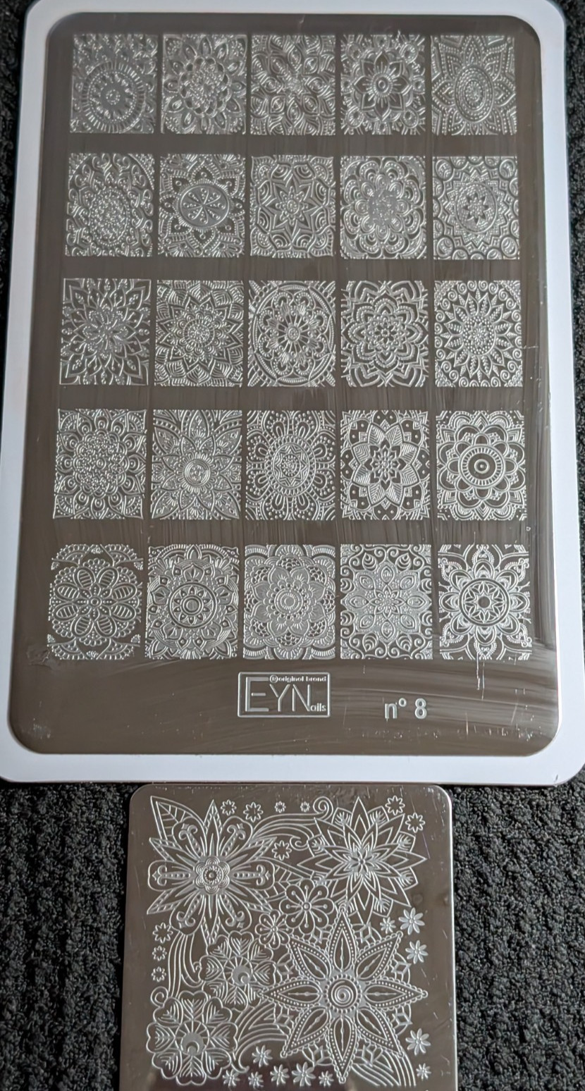 Nail Stamping Plate 2pc lot Marianna Nails No. 8 Mandala BM-S172 Floral