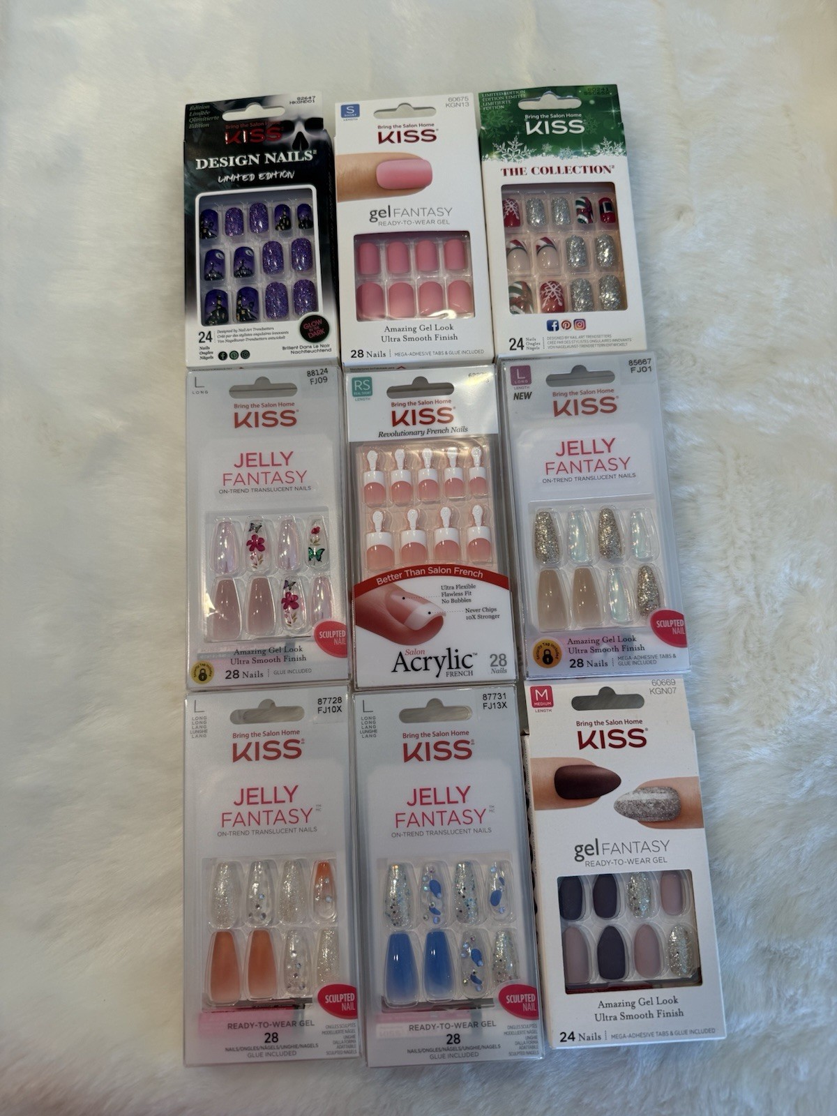 ( lot of 300 )sets of KISS NAILS, Assorted Press-On Nail