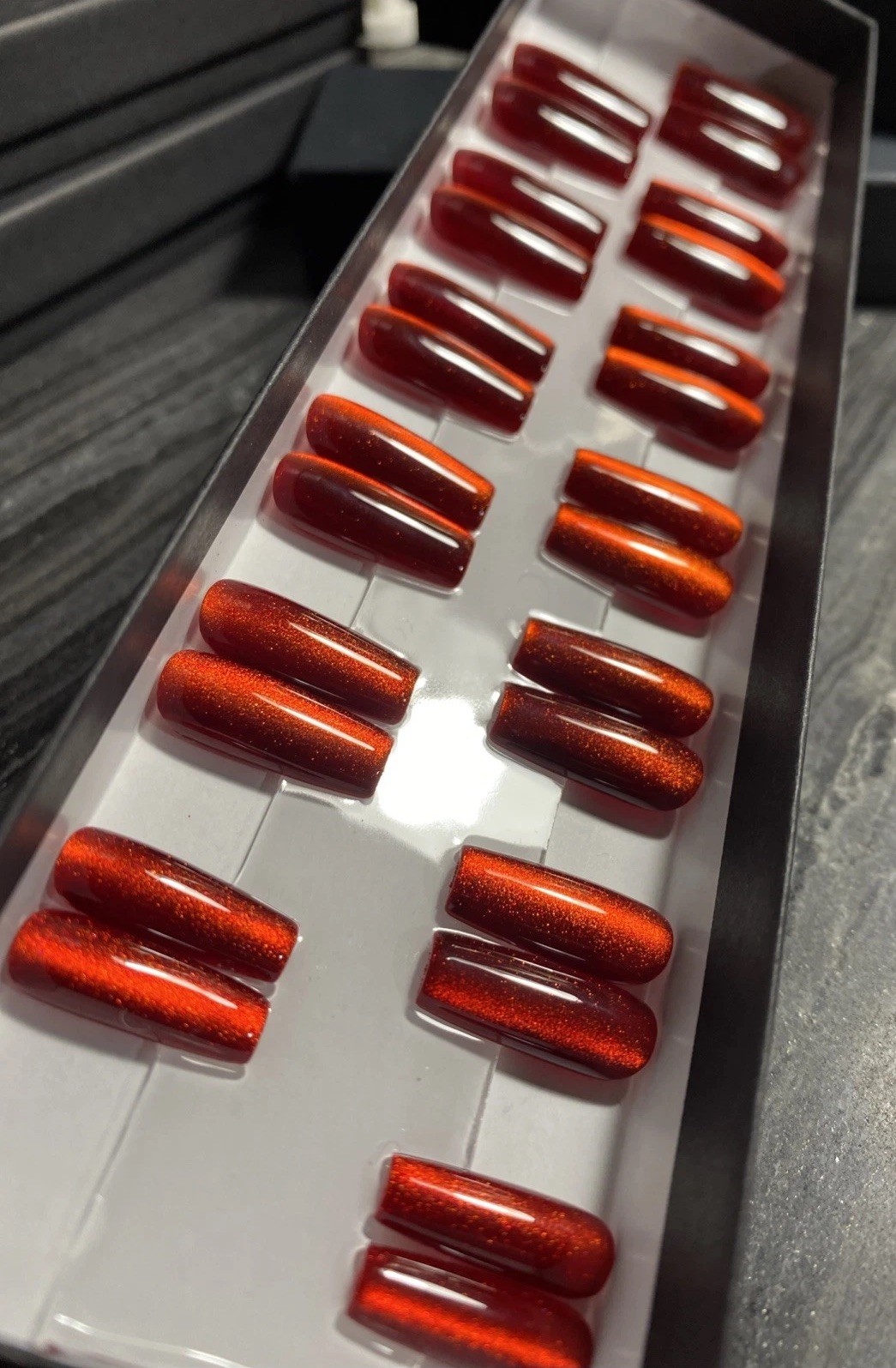 💕 Press On Nails Handmade 26 Medium Square Red Cateye Nails Gel / Gel Polish
