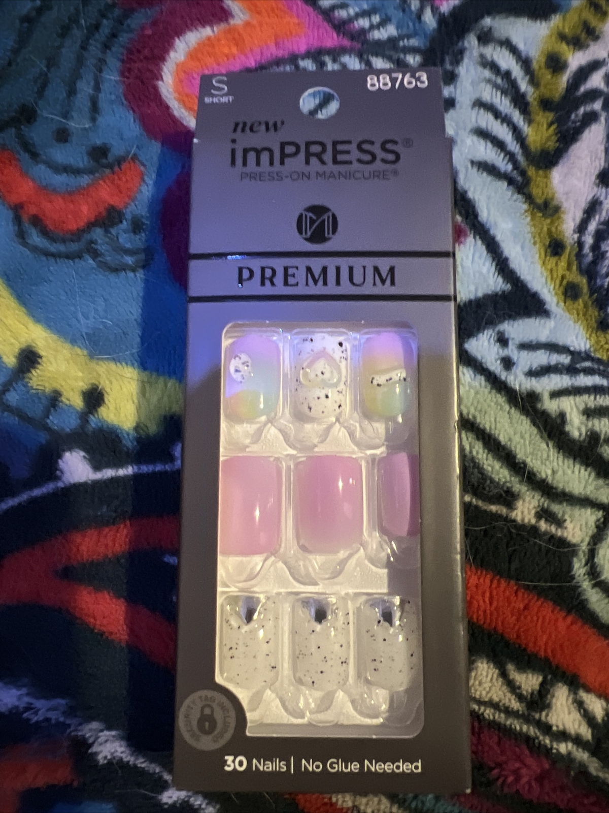 Kiss Impress Premium Press-On Nails Medium Length 88763 – 30 Nails – New!