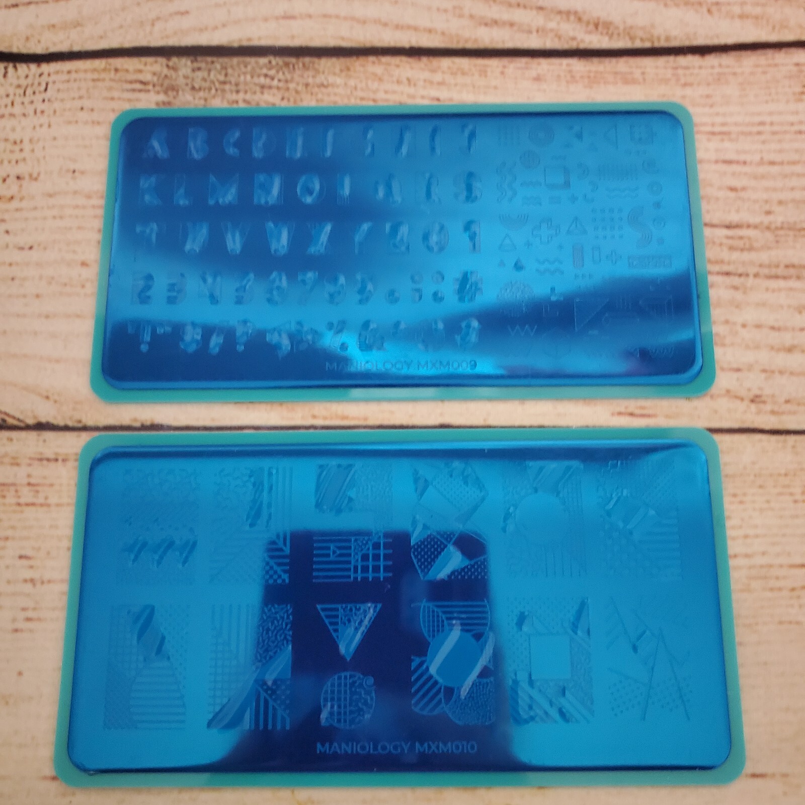 Maniology Mani x Me 80’s Memphis Mod Nail Stamping Plates MXM009 MXM010