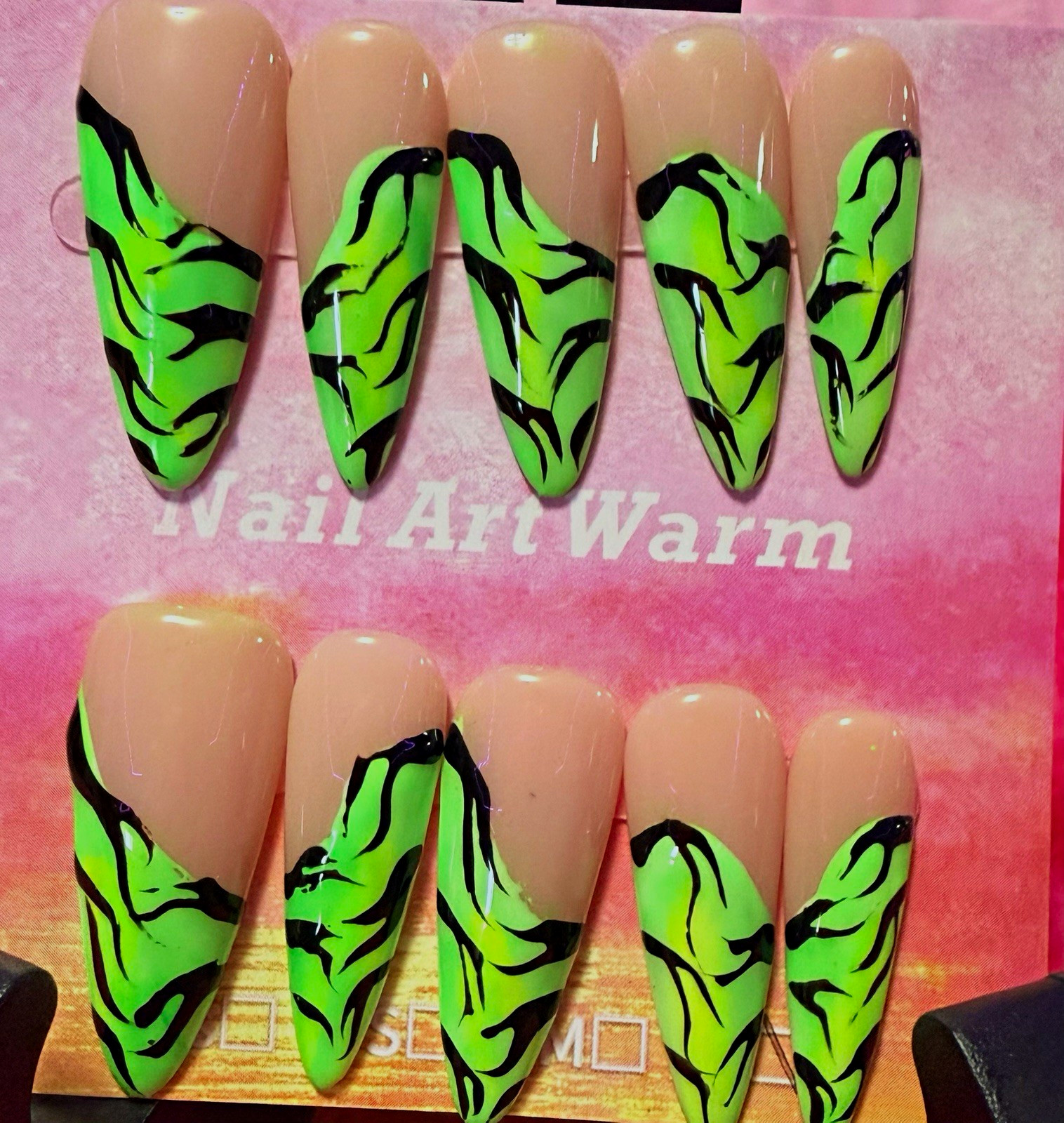 Green/Black/Nude Shiny Animal Stiletto Press-On Nails, Long size medium